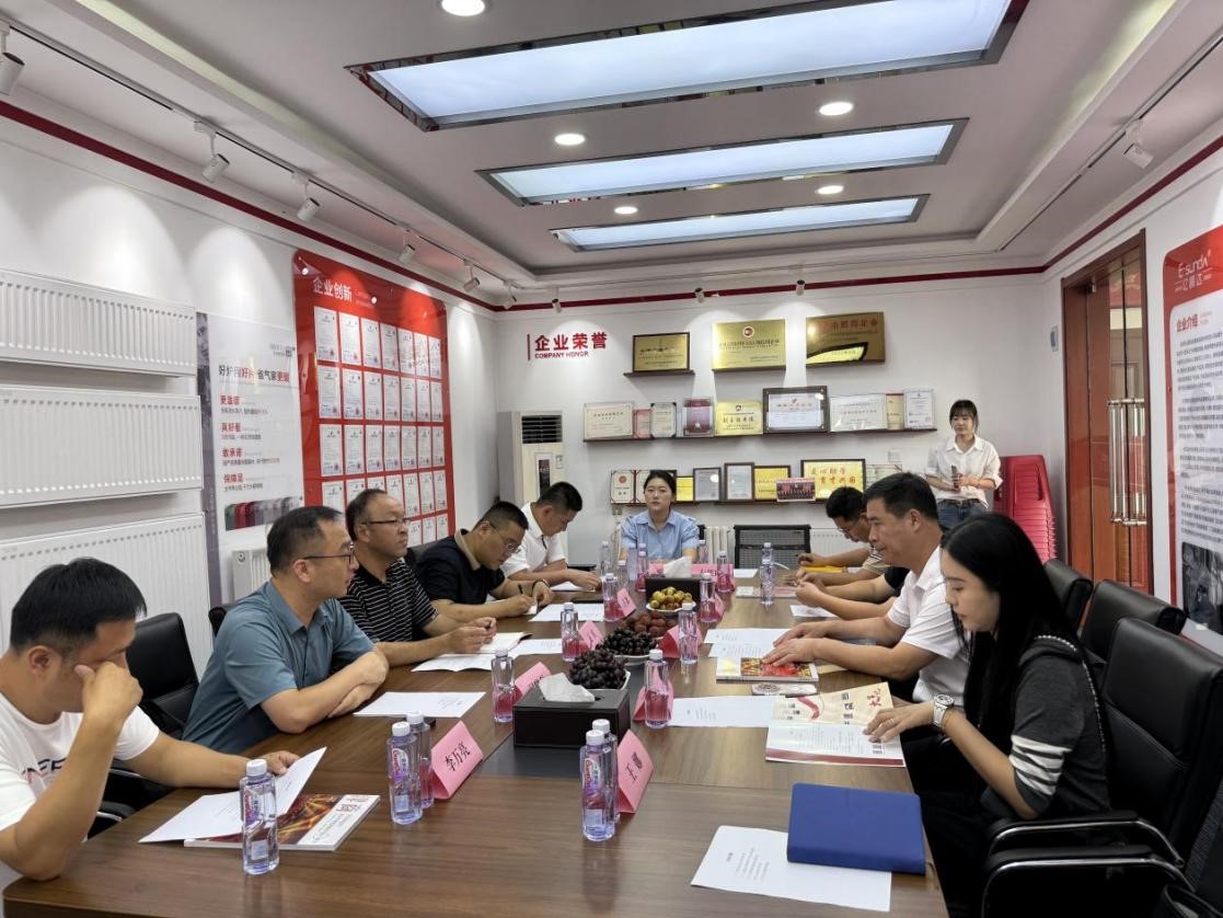 管理学院赴宁河区开展产教融合调研座谈