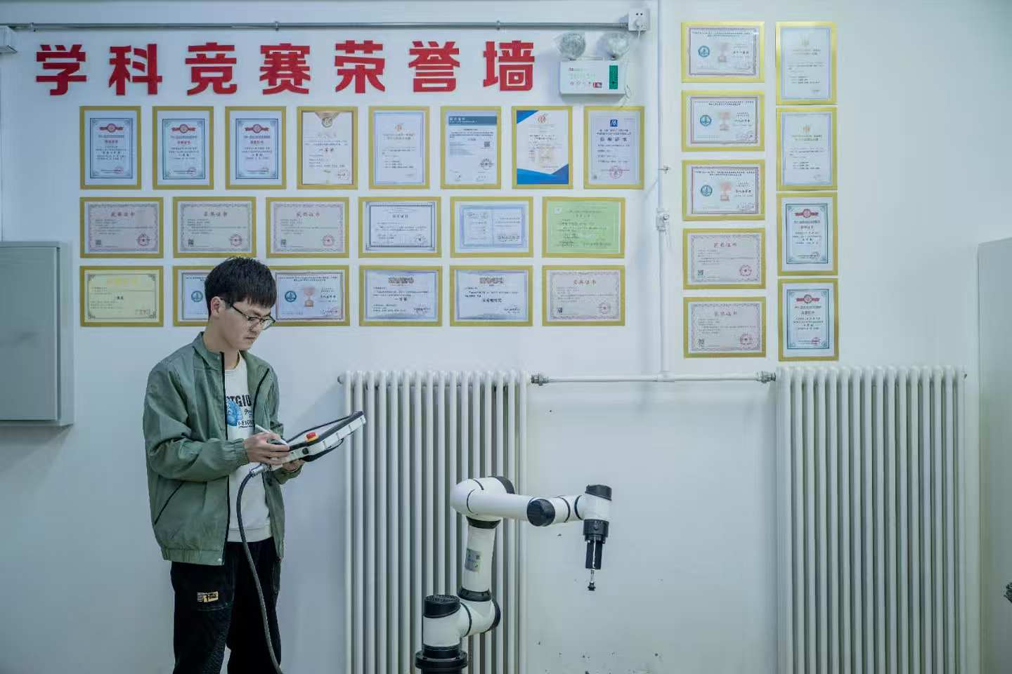 【喜讯】我校学生赵祥云当选2025年度“中国大学生自强之星”