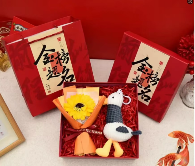 天津教育报微信公众号、津云客户端报道我校考研期间暖心举措