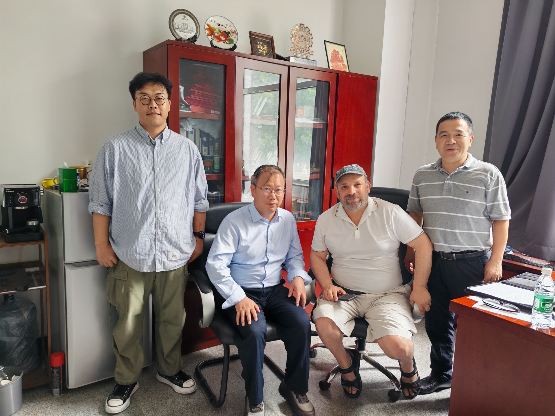 英国爱丁堡大学K.Sefiane教授访问我校