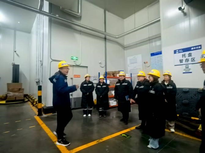 管理学院、机械工程学院科研团队赴北京顺丰冷链访企拓岗及实习基地考察